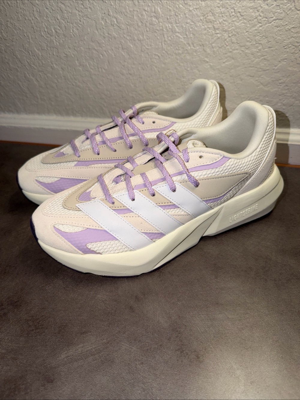 adidas x Mercedes-AMG Petronas Men Sz 11 FormulaOne Team Lightblaze